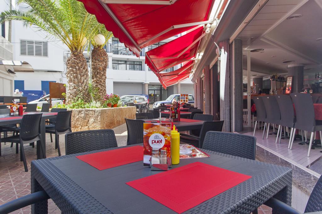 سان أنطونيو Apartamentos Puet المظهر الخارجي الصورة