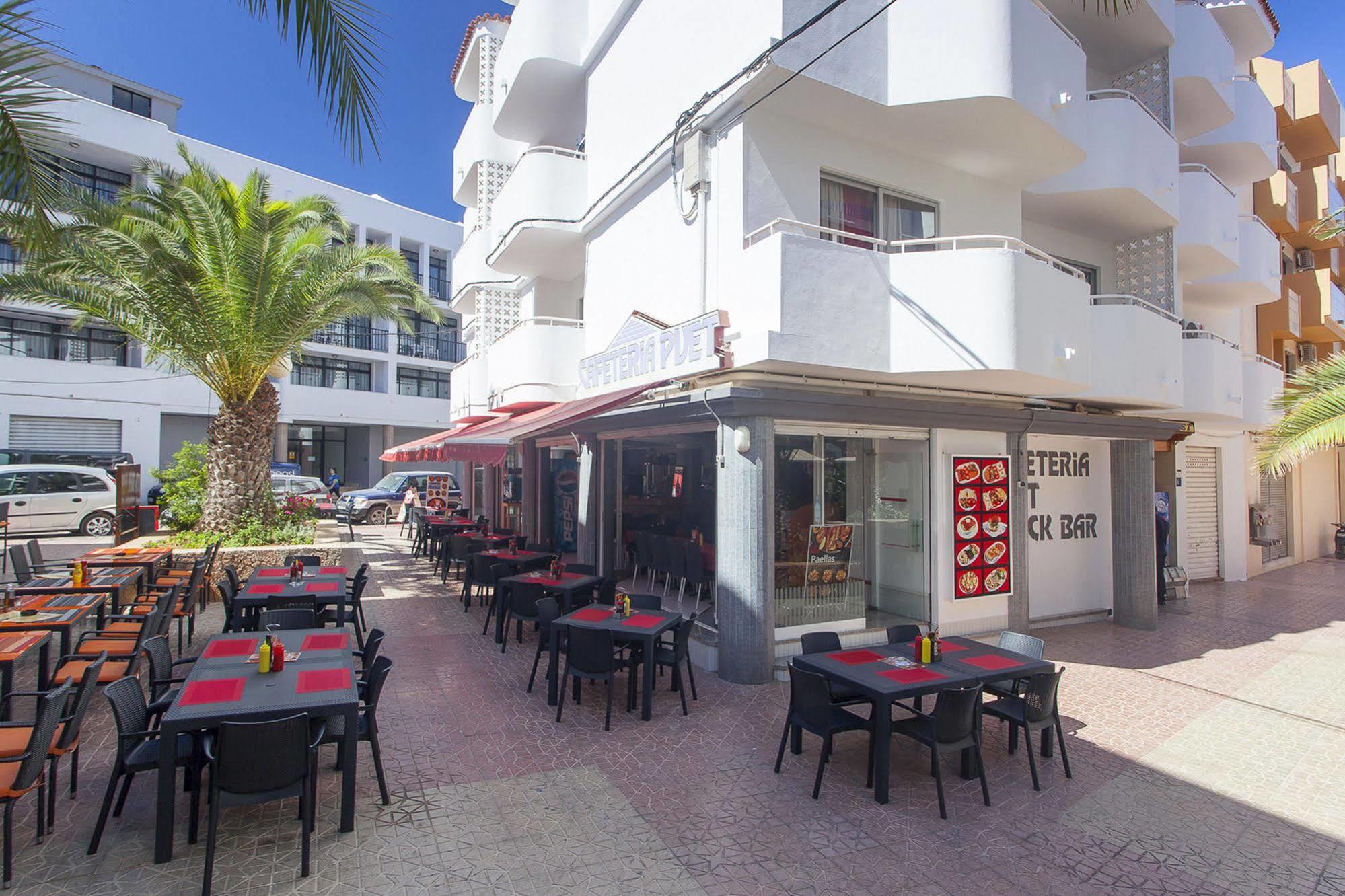 سان أنطونيو Apartamentos Puet المظهر الخارجي الصورة