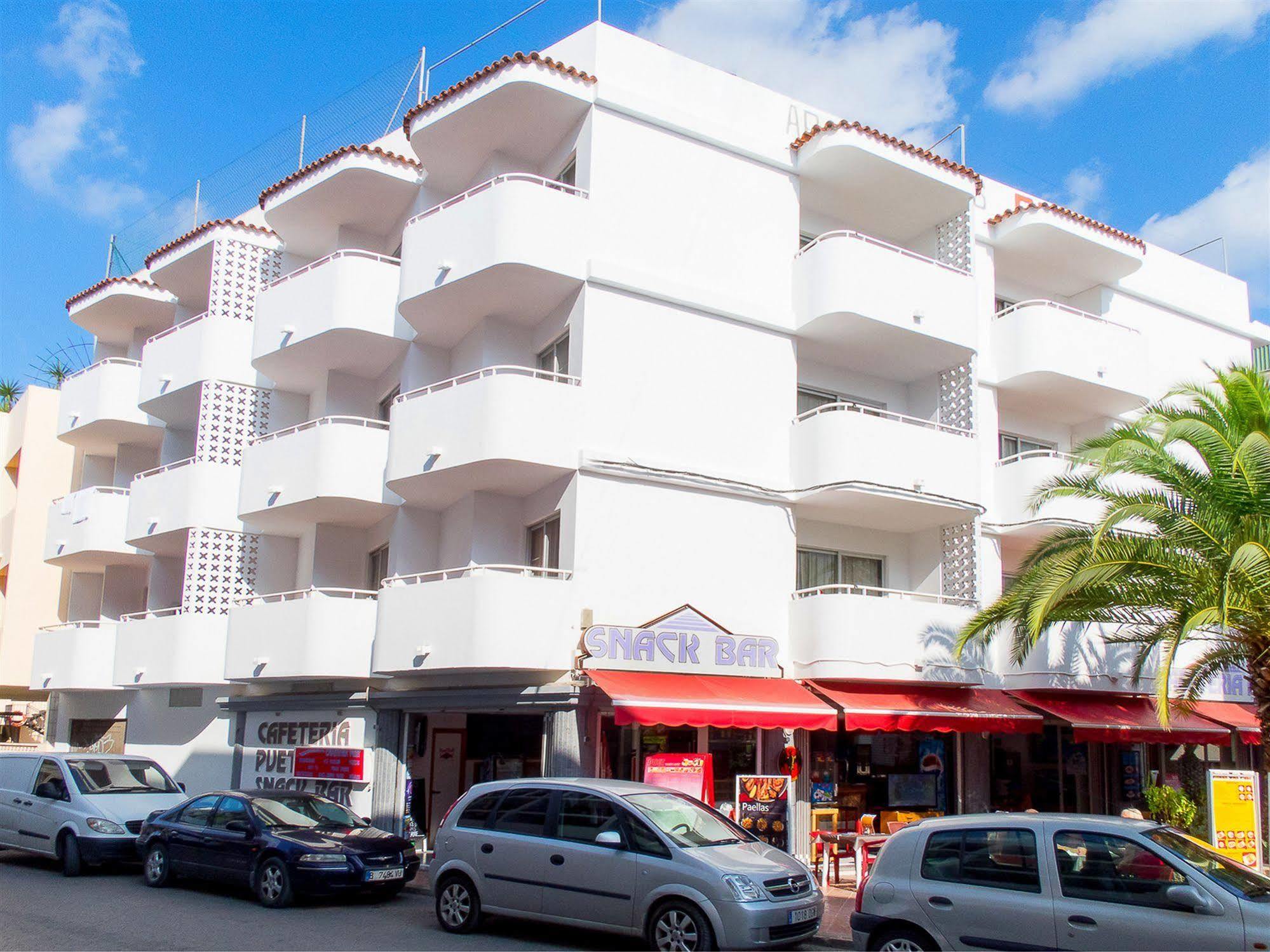 سان أنطونيو Apartamentos Puet المظهر الخارجي الصورة